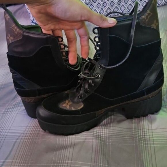 LAUREATE PLATFORM LOUIS VUITTON BOOTS - Picture 1 of 3